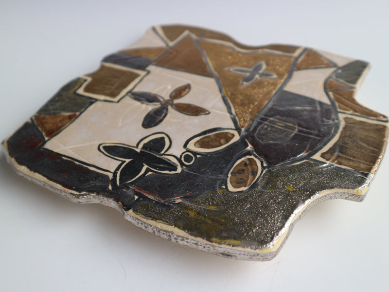 白金彩花文陶板　　　　　　　　　　　 Platinum Floral Panel