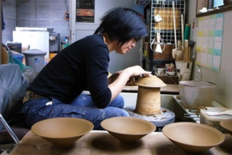 The Possibilities of Scraping Out by Mutsuko Asai | Kyoto Ware and