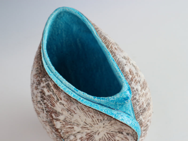 殻’25‐孵 (Small Size)