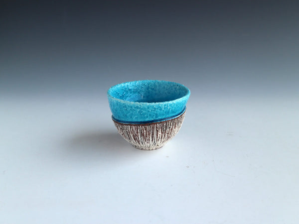 殻酒器　No.24　“Shell 25-24”